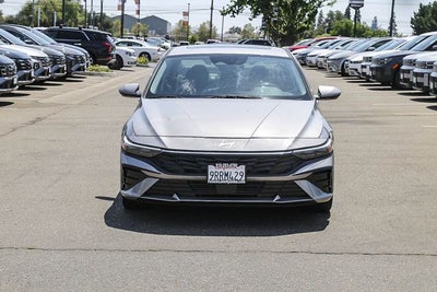 2025 Hyundai Elantra SEL Convenience