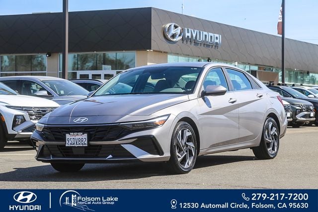 2025 Hyundai Elantra SEL Convenience