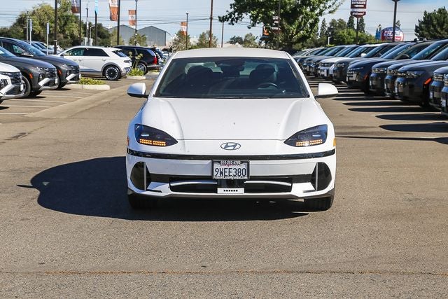 2025 Hyundai IONIQ 6 SEL