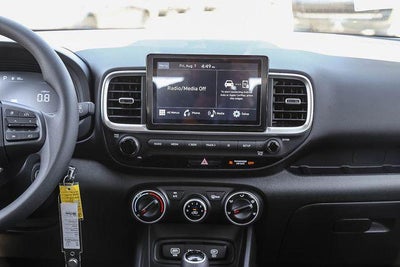 2026 Hyundai Venue SE