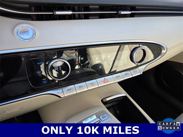 2023 Genesis GV70 2.5T Select