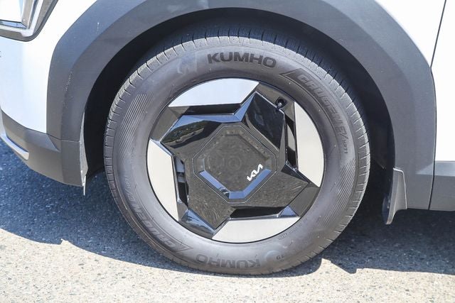 2024 Kia EV9 Light Long Range