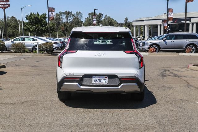 2024 Kia EV9 Light Long Range