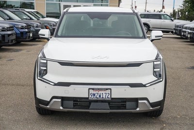 2024 Kia EV9 Light Long Range