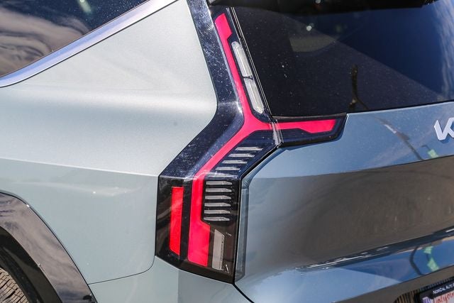2024 Kia EV9 Land