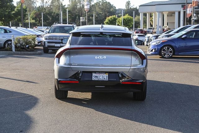2024 Kia EV6 Wind
