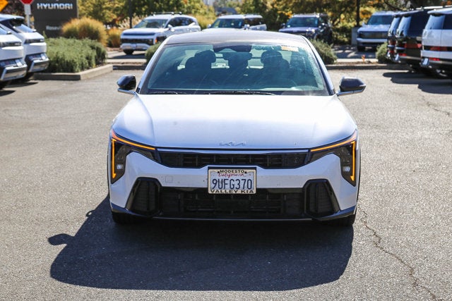 2025 Kia K4 GT-Line