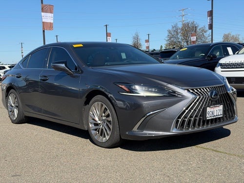 2023 Lexus ES 300h Luxury
