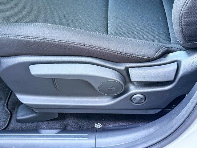 2027 Hyundai Santa Fe SE FWD