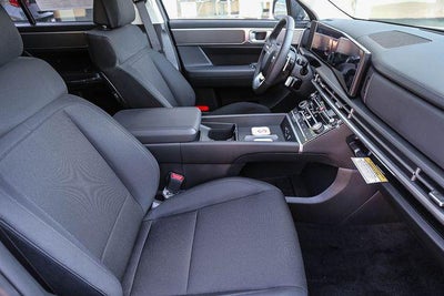 2026 Hyundai Santa Fe SE FWD