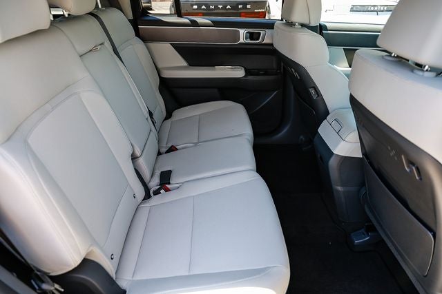 2026 Hyundai Santa Fe SE FWD
