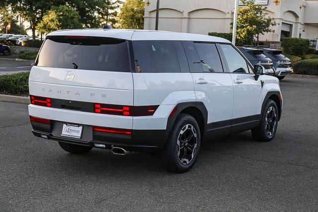 2026 Hyundai Santa Fe SE FWD