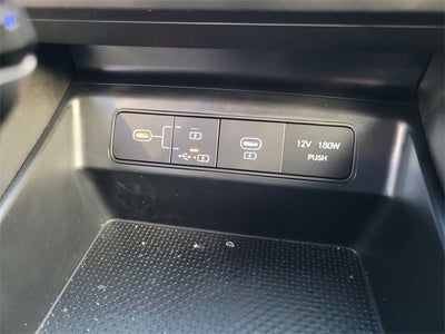 2025 Hyundai Santa Cruz SE FWD