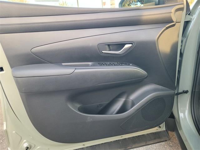 2025 Hyundai Santa Cruz SE FWD