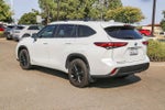 2022 Toyota Highlander Hybrid Bronze Edition
