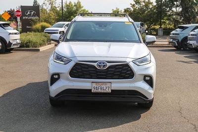 2022 Toyota Highlander Hybrid Bronze Edition