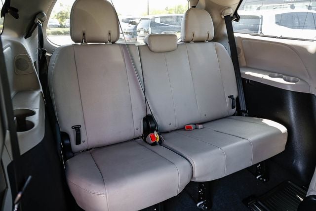 2019 Toyota Sienna Limited Premium 7 Passenger