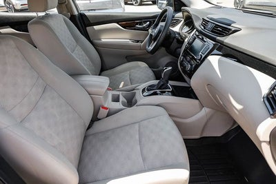 2020 Nissan Rogue Sport SV