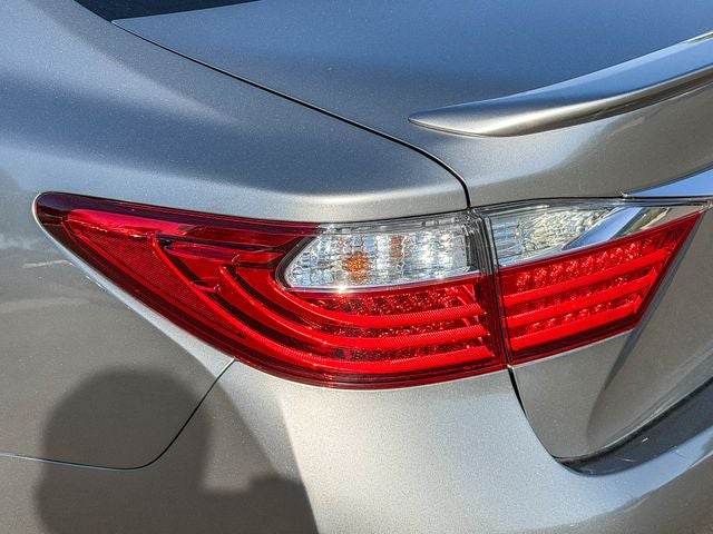 2015 Lexus ES 300h