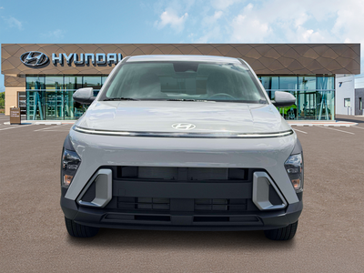 2027 Hyundai Kona SE FWD
