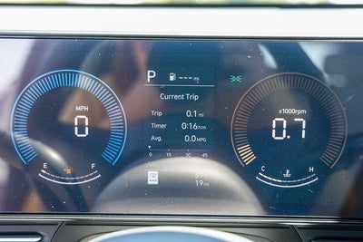2027 Hyundai Kona SE FWD