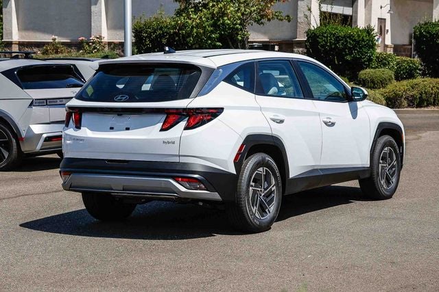 2026 Hyundai Tucson Hybrid SE