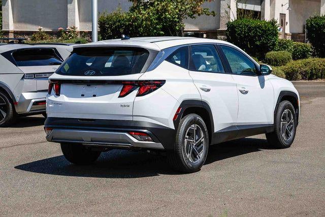 2026 Hyundai Tucson Hybrid SE