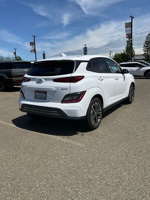 2022 Hyundai Kona Electric SEL Convenience