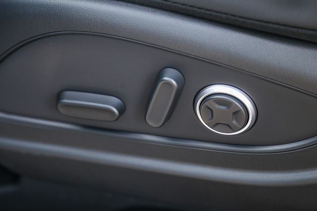 2027 Hyundai Palisade Hybrid SEL Premium 8P