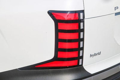 2027 Hyundai Palisade Hybrid SEL Premium 8P
