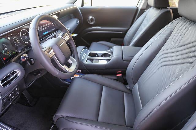 2027 Hyundai Palisade Hybrid SEL Premium 8P
