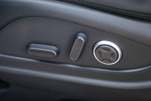2027 Hyundai Palisade Hybrid SEL Premium 8P
