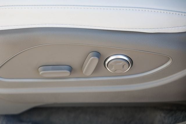 2026 Hyundai Palisade Hybrid SEL Premium 8P