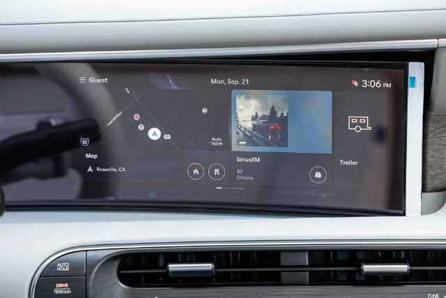 2027 Hyundai Palisade Hybrid Limited 7P