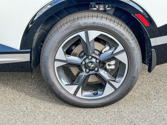2027 Hyundai Palisade Hybrid Limited 8P