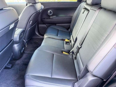 2027 Hyundai Palisade Hybrid Limited 8P