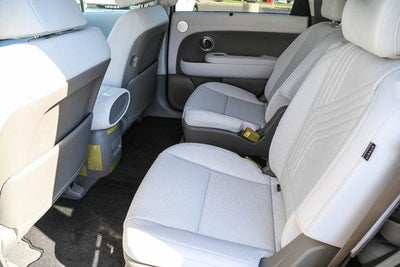 2027 Hyundai Palisade Hybrid Blue SEL 7P