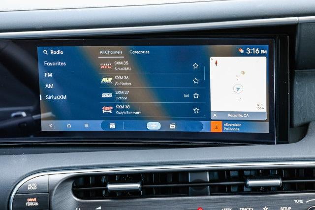 2027 Hyundai Palisade Hybrid SEL 7P