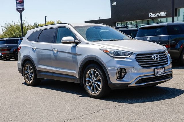 2017 Hyundai Santa Fe SE