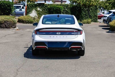 2026 Hyundai Sonata Hybrid Limited