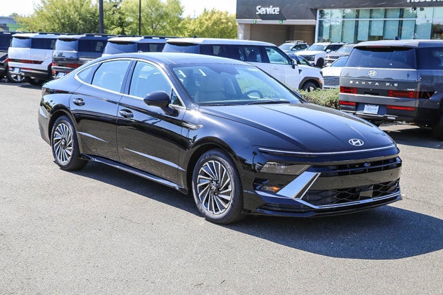 2027 Hyundai Sonata Hybrid Limited