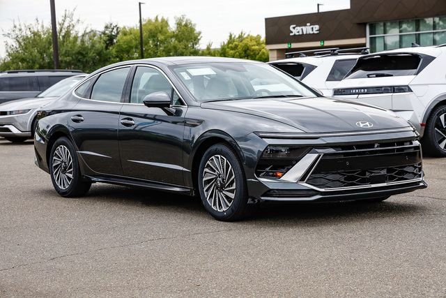 2026 Hyundai Sonata Hybrid Limited