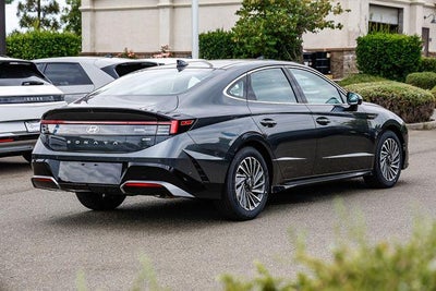 2026 Hyundai Sonata Hybrid Limited
