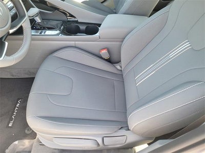 2025 Hyundai Elantra Hybrid SEL Sport