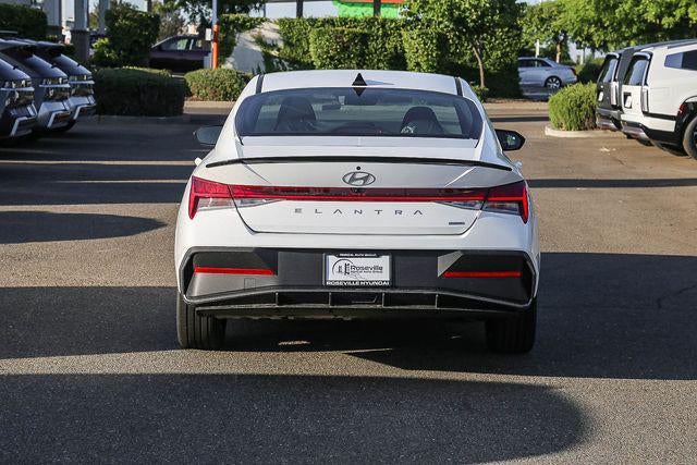 2026 Hyundai Elantra Hybrid SEL Sport