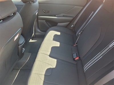 2025 Hyundai Elantra Hybrid SEL Sport