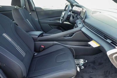 2025 Hyundai Elantra Hybrid SEL Sport