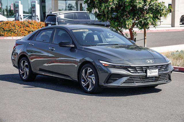 2025 Hyundai Elantra Hybrid SEL Sport