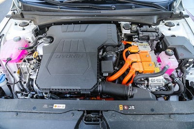 2025 Hyundai Elantra Hybrid SEL Sport