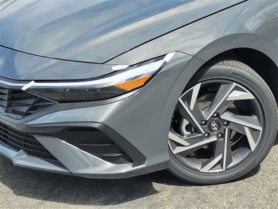 2025 Hyundai Elantra Hybrid SEL Sport